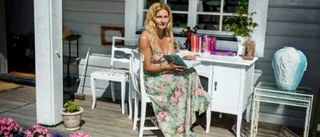Sommarhuset ger ro att skriva om kvinnor