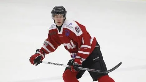 Backen Anders Öhlund har fått en framträdande roll i Piteå Hockey. Nu spelar han i förstafemman. "Det är riktigt roligt. Jag har fått mer istid än förra säsongen och jag har fått spela mycket i power play", säger han. (Arkivbild)