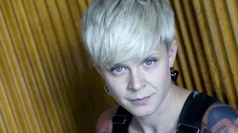 Sedan Robyn släppte "Body talk part 2" i juni har hon bland annat varit ute på turné med Kelis i USA: "Det var skitkul. Hon är en väldigt gullig tjej och jag tror att våra fans gillade att vi turnerade tillsammans". FOTO: Scanpix