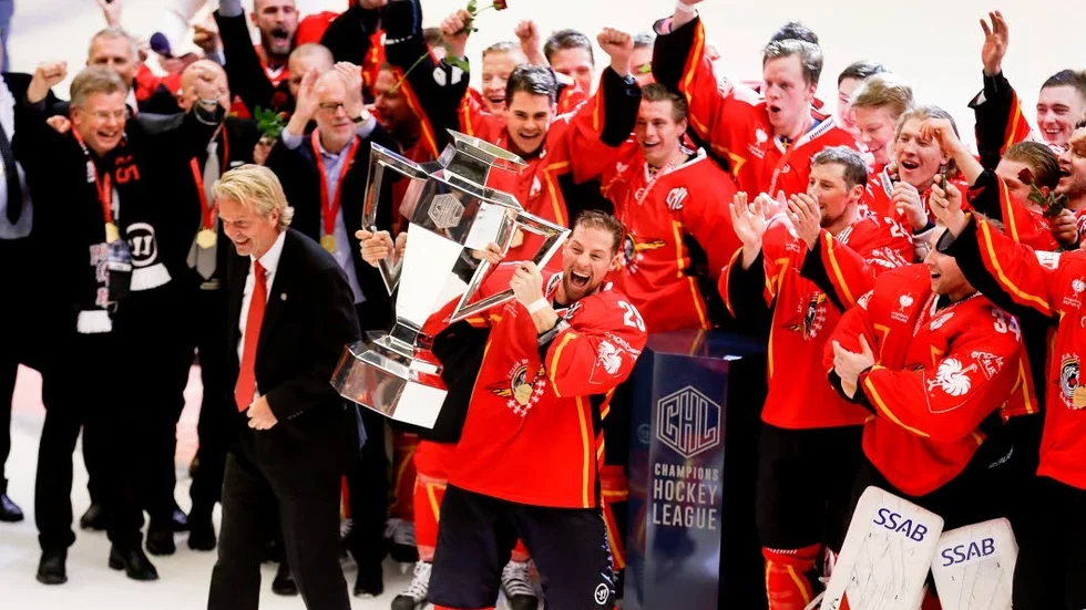 Vinnare. Säsongen 2014-15 blev Luleå Hockey segrare av CHL efter att ha besegrat Frölunda i finalen med 4–2.