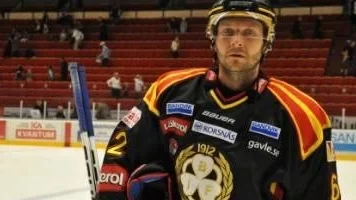 NYTT KAPITEL. Luleå gav inte 31-årige Mats Lavander något nytt kontrakt. Nu skriver han nästa kapitel i hockeykarriären i anrika Brynäs.Foto: Håkan Svensson