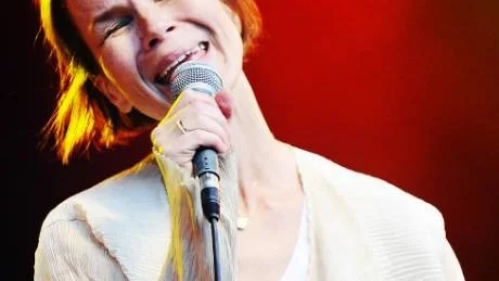 balans. Anna Järvinen balanserade perfekt med svängiga bitar och försiktiga ballader.Foto: Sara Moritz