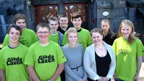SE UPP!. Nu kör årets sommarlovsentreprenörer i Haparanda igång. William Medström, Samuel Hannu, Walter Innala, Rasmus Dunder, Mattias Rautio, Lisa Karkiainen, Emil Slunga, Emilia Söderström, Milla Barsk och Malin Blomqvist. Elin Svedlund saknas på bild.FOTO: GÖRAN LAHTI
