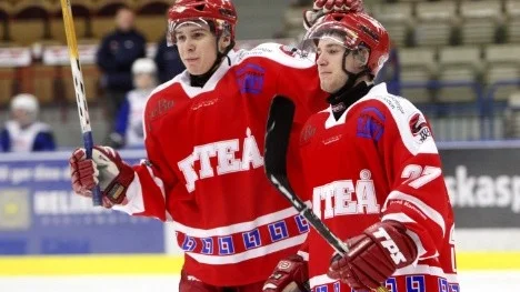 Joakim Hurtig, till vänster, arbetar hårt i varje match och i helgen väntar dubbla hemmamatcher.