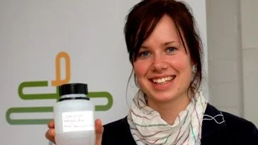 Caroline Häggström, vid Luleå tekniska universitet, är den första i världen som lyckats göra metanol av syntetgas från svartlut. Mer ska det bli.