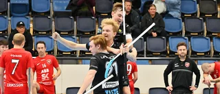Robin Andersson avgjorde – när Gamla Stan vände i derbyt • Far och son Holmberg snuvades på hjälterollen: ”Riktigt segt”
