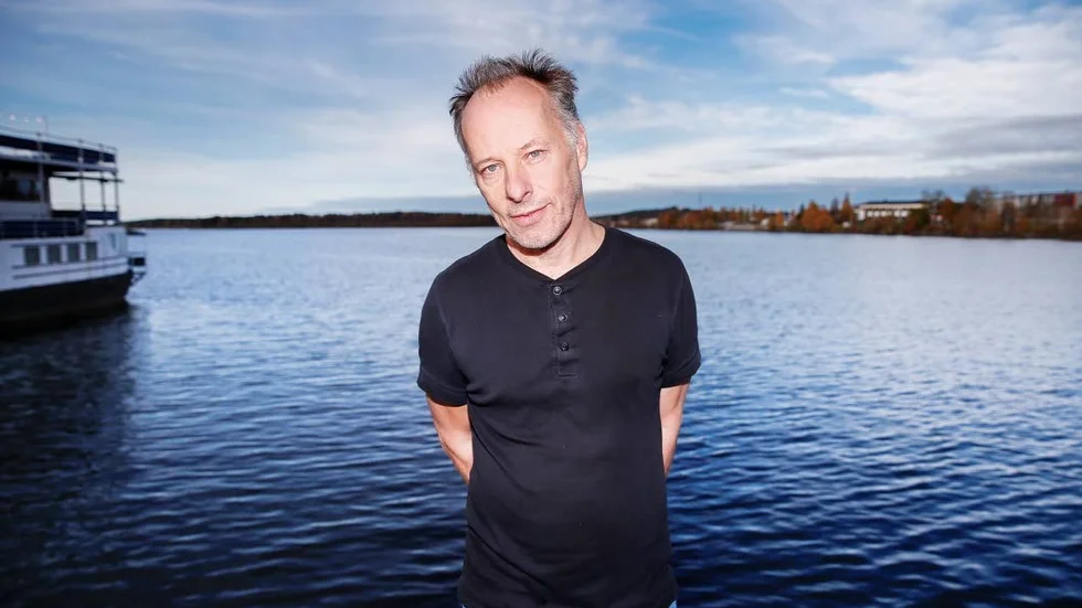 Livet är intressant, inte döden. För sex år sedan fick samhällsdebattören och journalisten Johan Ehrenberg sitt obotliga cancerbesked. "Döden är ointressant, det intressanta är vad vi gör med våra liv", säger han.