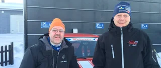 Flera bilar i krock i dramatisk rallytävling