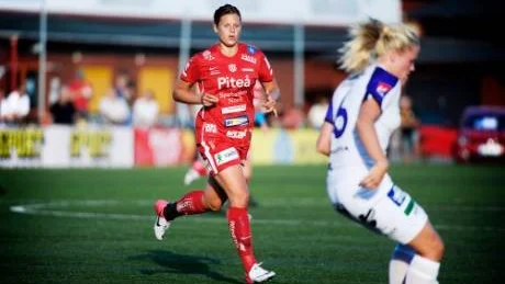 otur. Hanna Pettersson åkte på en skada under gårdagens träning och missar hemmapremiären mot Malmö. Foto: Petra Isaksson