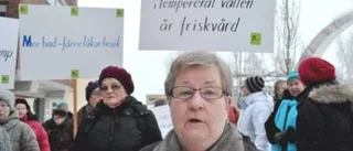 De kämpar för en varmbassäng
