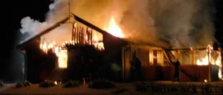 Brand förstörde villa