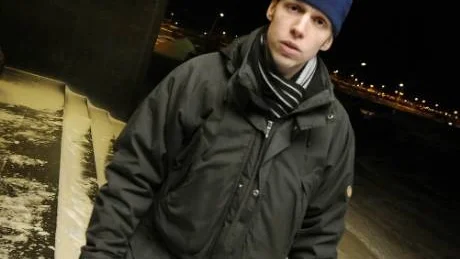KNÄPPNING I BERGET. "Det är en knäppning i berget. Sådant här pågår hela tiden", säger LKAB:s informatör Anders Lindberg.