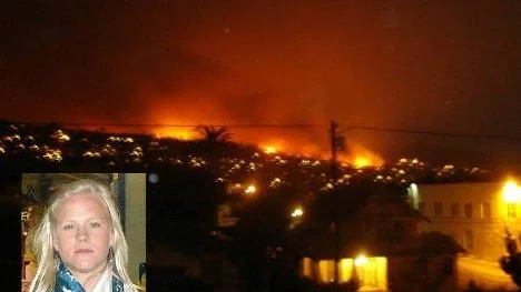 19-åriga Hanna Hansson, Piteå studerar på ett Collage i Santa Barbara. I natt fotograferade hon den stora branden från taket på det hus hon bor i.