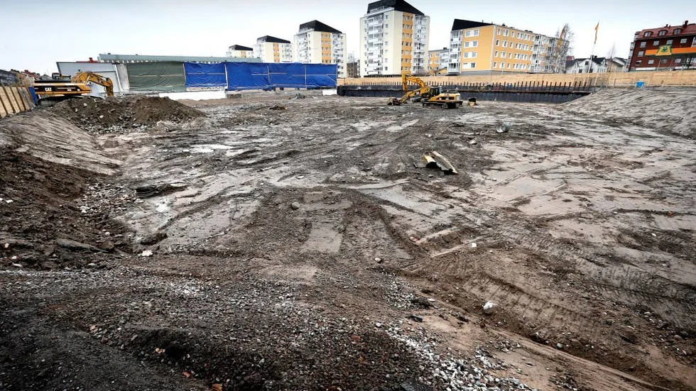Bygglov. Det nya stora kontorshuset vid Sandviksgatan och Västra Varvsgatan har fått bygglov. Men planen är överklagad.