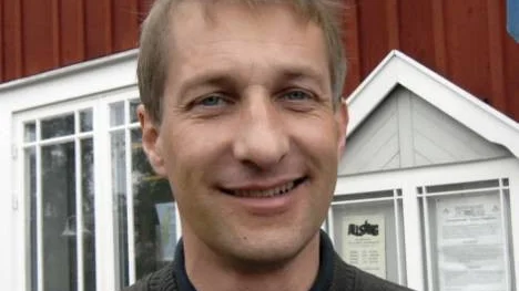 Krister Hammarbergh, m, vill att riksdagsbeslutet om test- och övningscentrumet snarast ska verkställas.