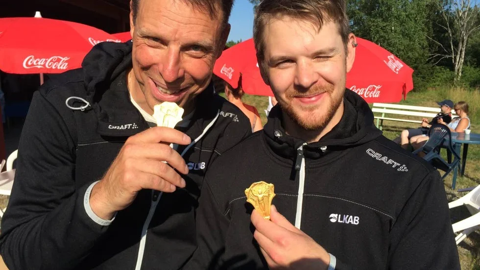 Vinnare. Skarpskyttarna Anders Nilsson och Emil Nilsson från Gällivare vann SM-guld i lagtävlingen i sportskytte. Emil Nilsson tog dessutom hem guldet i den indivisuella tävlingen vilket är hans främsta merit i karriären.