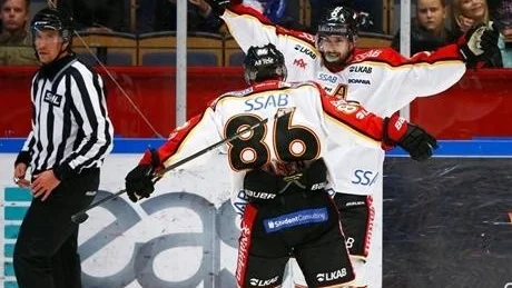 Luleås Niklas Olausson.