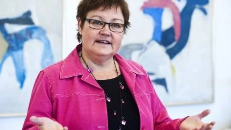 NÖJD.  Kommunalrådet Yvonne Stålnacke är nöjd och glad över resultatet i enkäten. "Vi har fått lika bra eller bättre betyg än snittet inom samtliga områden", säger hon.