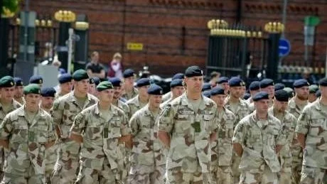 HEMMA IGEN. Den svenska truppstyrkan i Afghanistan riskerar att bli en stridsfråga i riksdagen.