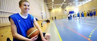 Baskettalanger på landslagsläger