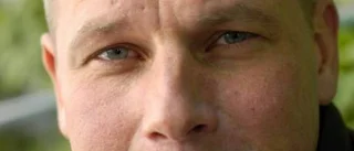 Hans Koppel är avslöjad