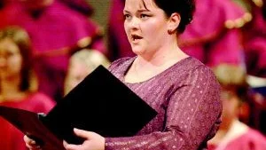 Foto MAGNUS GLANS En av söndagens solister i Sankt Petris stora Vivaldikonsert på söndagskvällen var mezzosopranen Klara Johansson från Göteborgsoperan, hitlockad av sin kollega där, Marie Fagerberg Zembachs.