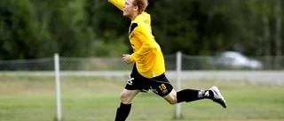 Linus segerskytt mot gamla laget