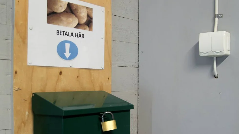 För fjärde gången har Böle potatis & kött haft besök av samma tjuvar. Denna gång togs de på bar gärning av personal, men brott kunde inte styrkas eftersom de ännu inte lämnat gårdsbutiken när polisen kom. (Arkivbild)