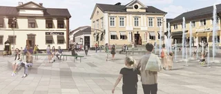 Oval sittbricka på nya Rådhustorget