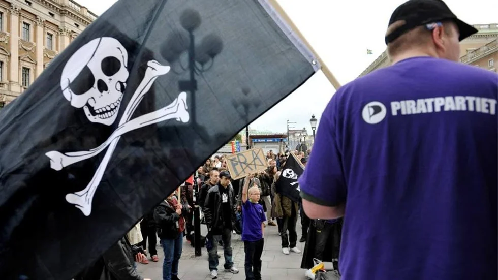 Torbjörn Wester är ordförande för Piratpartiet i Norrköping. I dag skriver han om integritet och säkerhet på nätet.