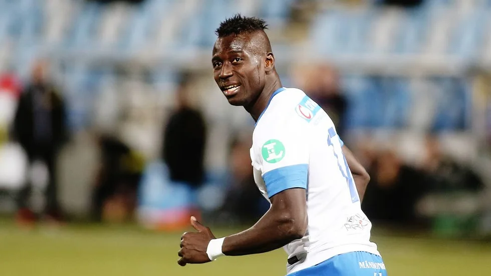 Fullt fokus. Först guldjagande AIK och sedan stjärnspäckade Elfenbenskusten. Alhaji Kamara har en spännande tid framför sig.
