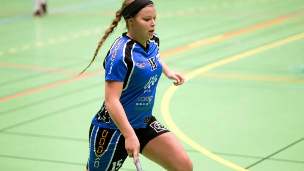 Moa Risberg gjorde sex mål när Öjebyns innebandydamer vann med 15-1 mot Bergnäset i fortsättningsserien i division 2. (Arkivbild)
