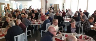 104 livsnjutare möttes på lokal