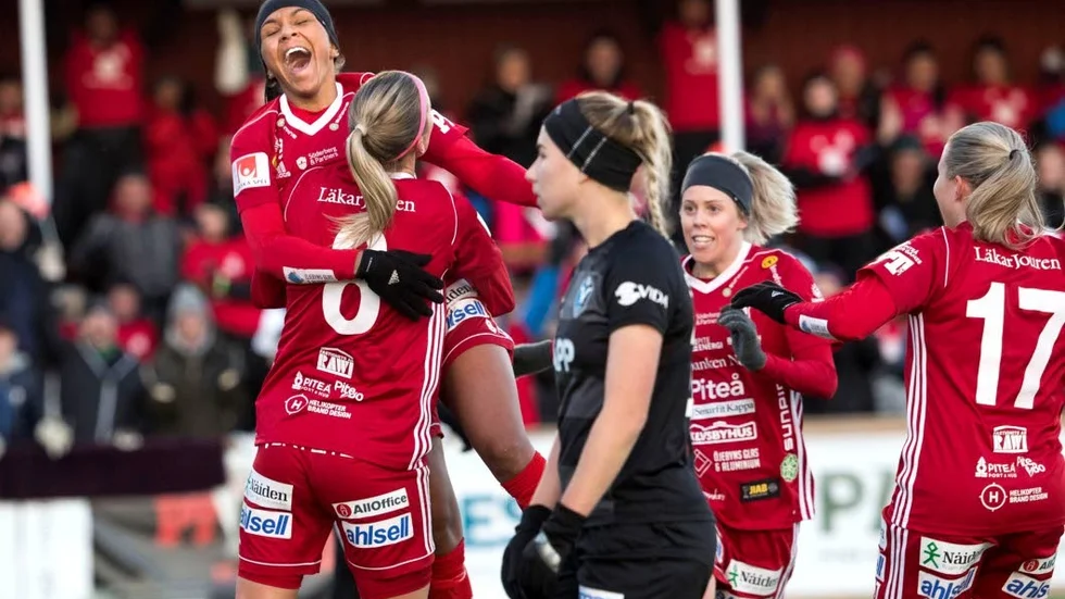 Champions League blir tufft ekonomiskt och nu går företag in med pengar.