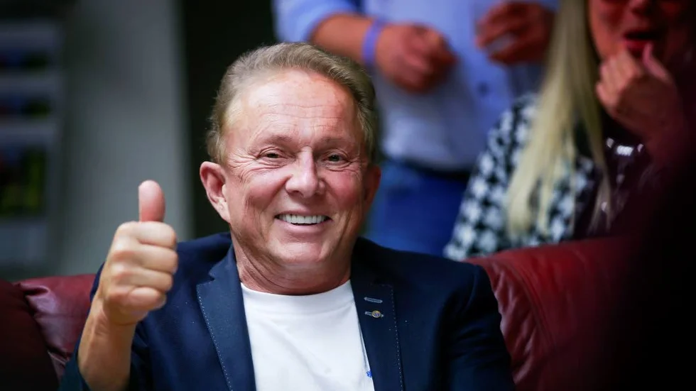 Kenneth Backgård och SJVP kunde tillsammans med C och M, och med stöd av L och SD, få igenom sina ändringsförslag till den strategiska planen. (Arkivbild)