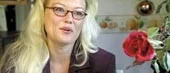 <I>Skärblacka runt:</I>
Ros ledde till kosmetika i Vånga