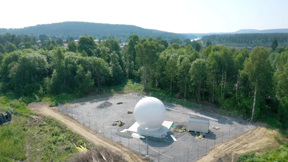 Det amerikanska företaget Assured Communications satellitstation gör det möjligt för ett sydkoreanskt bolag att hantera information från deras satellit och även påverka satellitens omloppsbana i rymden. Nu finns en markstation i Boden.