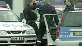 Flera poliser kom till området där en man i 60-årsåldern i går hotade en annan man med en revolver. 
FOTO: TITTI OLOVSSON