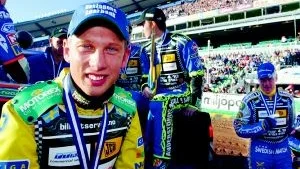 Jason Crumps ersättare? Andreas Jonsson svensk speedways mest lysande stjärna bakom Tony Rickardsson var aktuell för Vargarna redan förra säsongen. Men då stannade han hos Rospiggarna. Dags att byta klubb nu istället? 
FOTO: PRESSENS BILD
