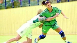 Angelica Ringdals NKIK hade en tuff helg. Laget spelade i lördags mot KvIK Sport och i går mot Heid. Det blev förlust i båda matcherna för NKIK.
ARKIVFOTO: NICLAS SANDBERG