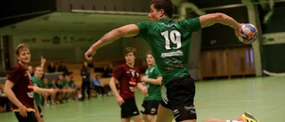 Segersviten håller i sig