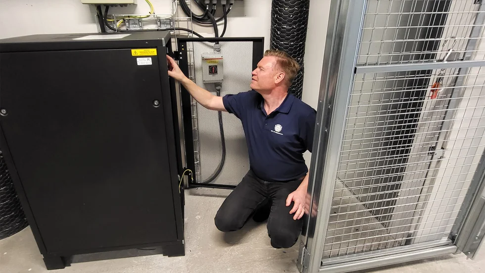   Joakim Svensson, energikonsult på HSB Östergötland.  