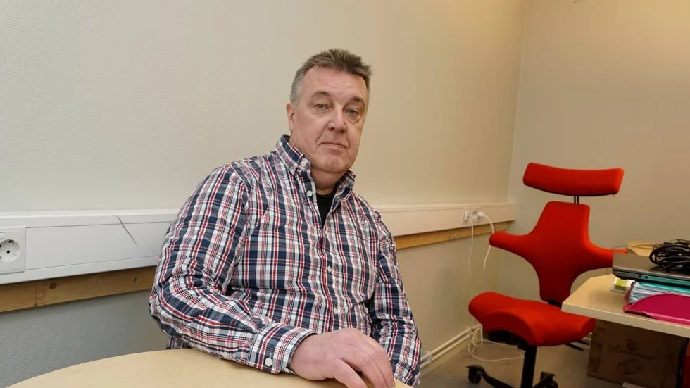 Bo Häggroth, projektledare för bredbandssatsningen, oroar sig inte över att få konkurrens om fiberdragningen i tätorten utan ser det som en positiv sak.