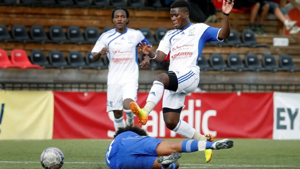 ASSIST. Patricio Gomez spelade fram till Simon Karlssons två mål.