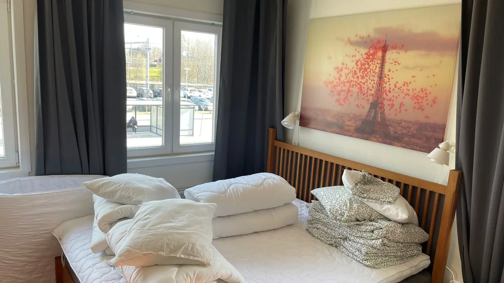 Det finns möjlighet till enskilt boende för de som inte vill ha sovsalar.