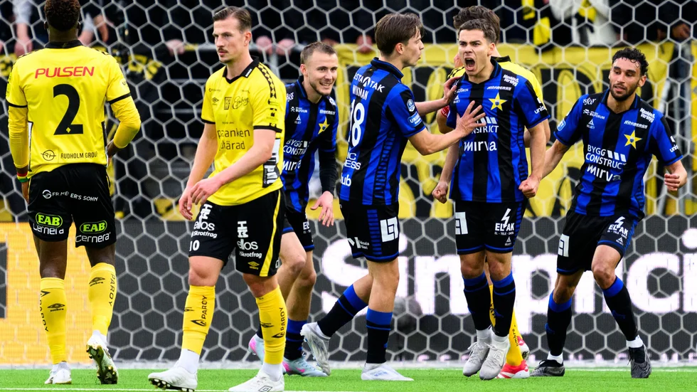 Sirius Leo Walta jublar efter sin kvittering på straff.