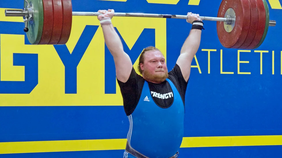 Hampus Lithén, som tävlar för Trosa Atletik till vardags, bollar numera mer eller mindre med vikter under 200 kilo i stöt. Problemet på NM i Norge var att han stannade på säkerhetslyftet på 190 kilo. 