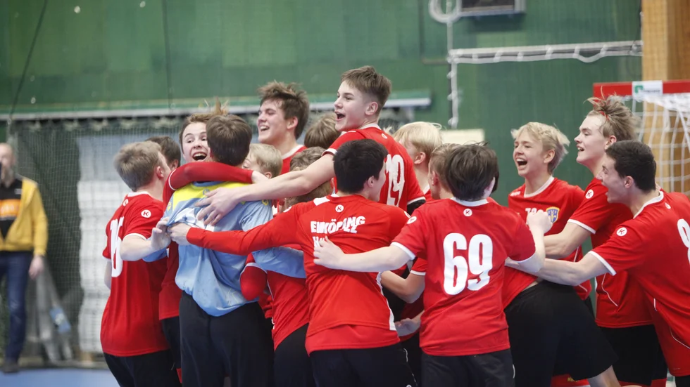 Stort jubel när EHF säkrade platsen i USM-slutspelet i Uppsala.