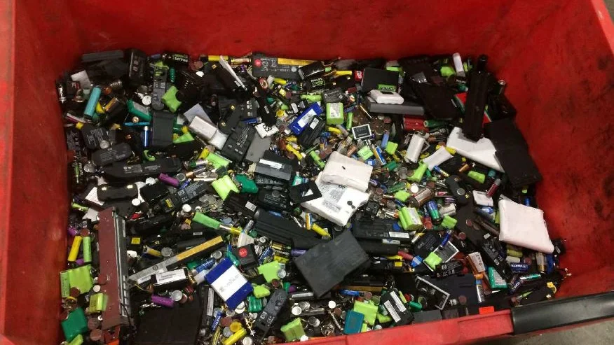 Männen har dömnts för astt ha dumpet en stor mängd batterier i tre olika kommuner.