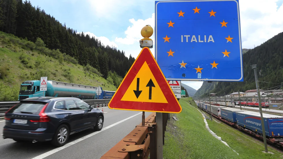 Gränsen mellan Österrike och Italien har öppnats igen – åtminstone för den som vill åka till Italien. Arkivbild.
